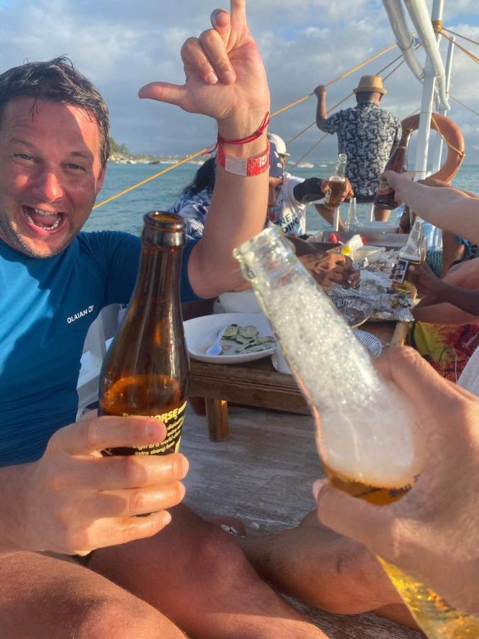 הוסטל Balabag  Boracay Backpackers מראה חיצוני תמונה