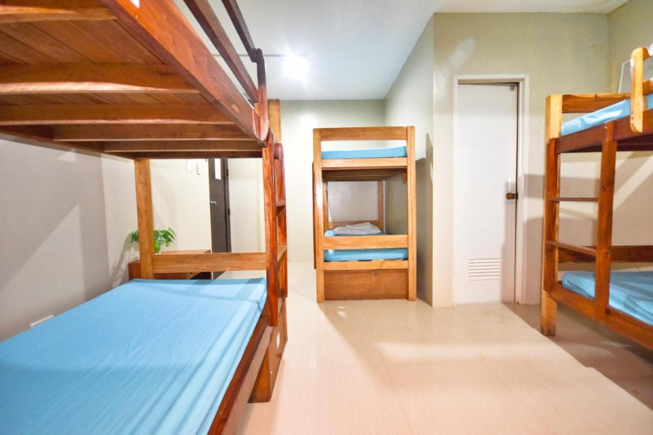 הוסטל Balabag  Boracay Backpackers מראה חיצוני תמונה