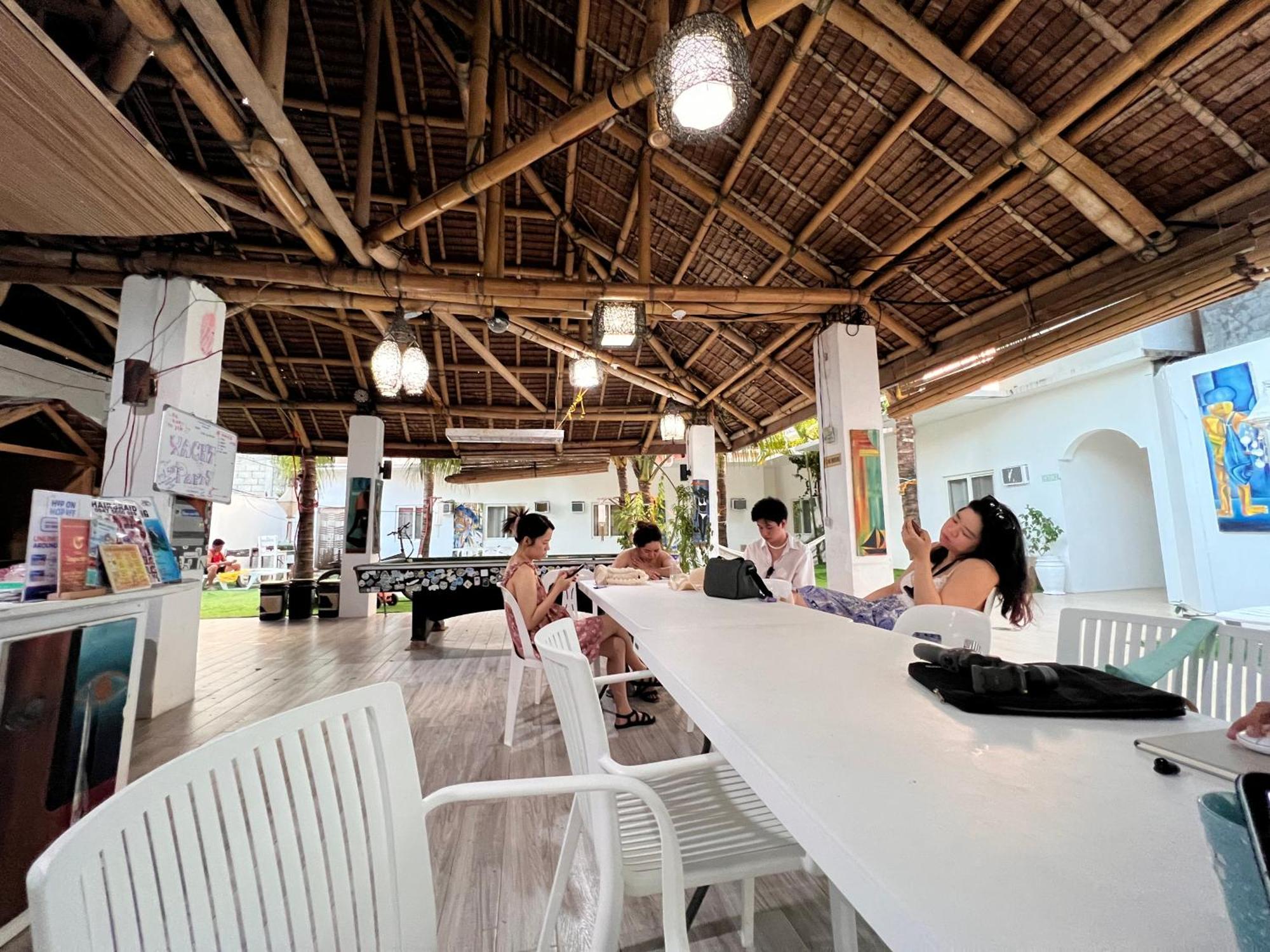 הוסטל Balabag  Boracay Backpackers מראה חיצוני תמונה