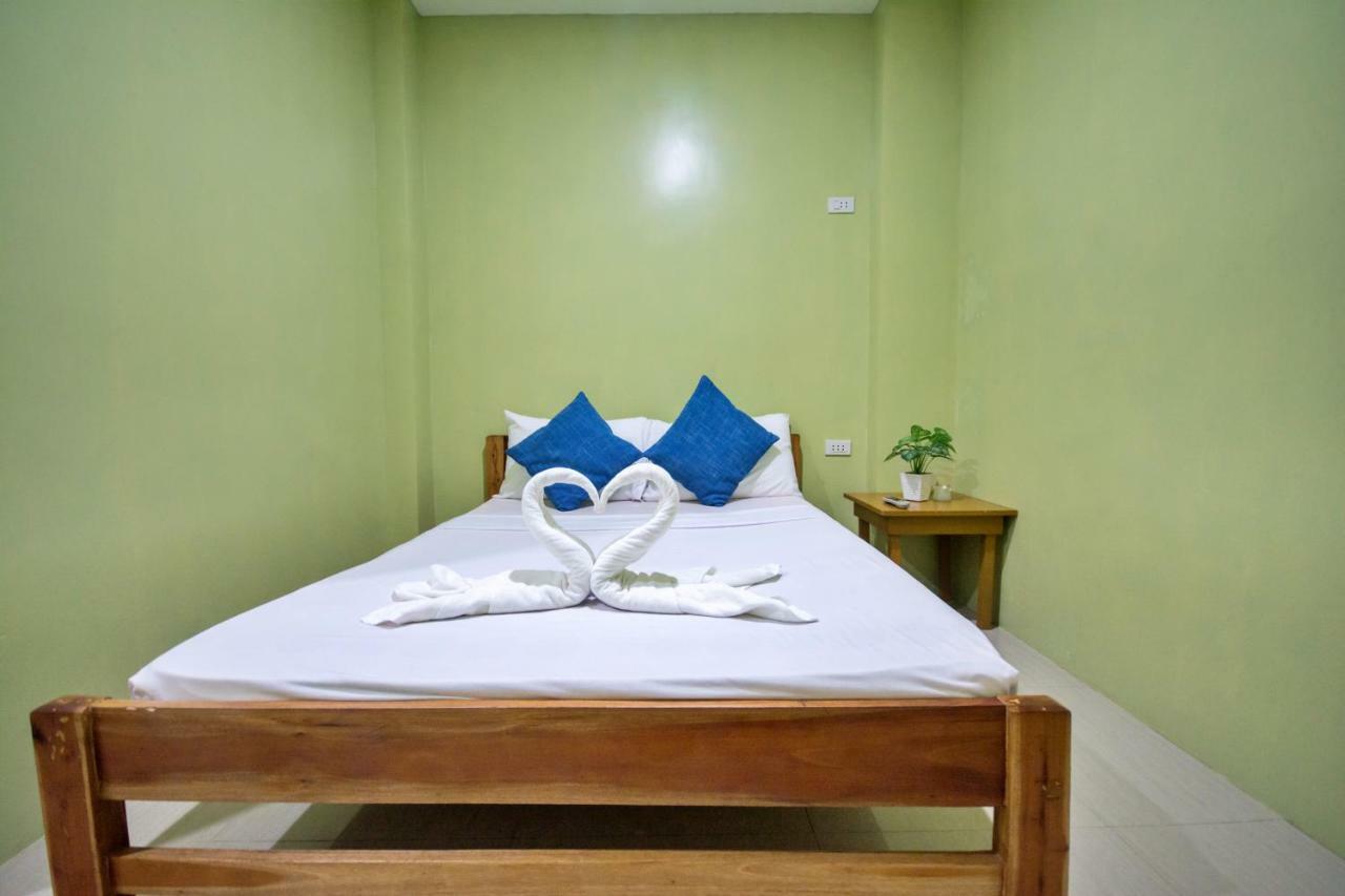 הוסטל Balabag  Boracay Backpackers מראה חיצוני תמונה